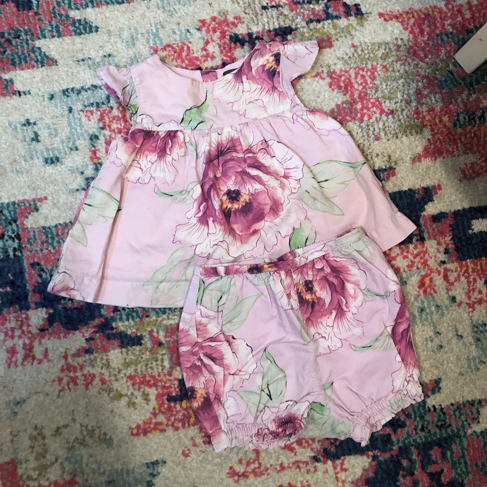 BabyGap Outfit